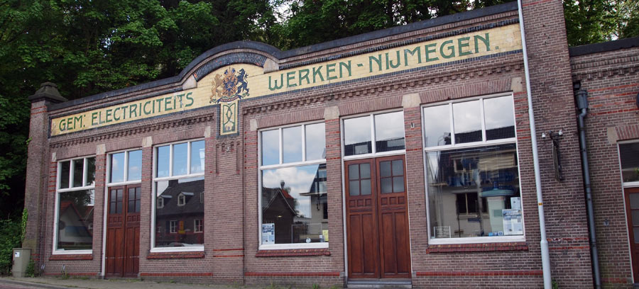 Onderstation Gemeentelijke Elektriciteitswerken Nijmegen in Beek (Arjan den Boer)